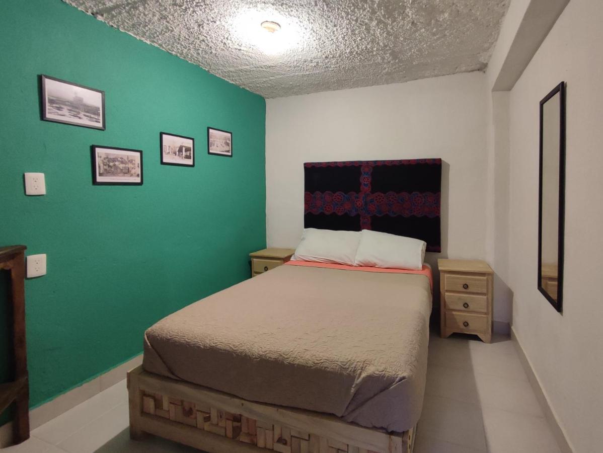 Hostal Ikal San Cristóbal de Las Casas Εξωτερικό φωτογραφία