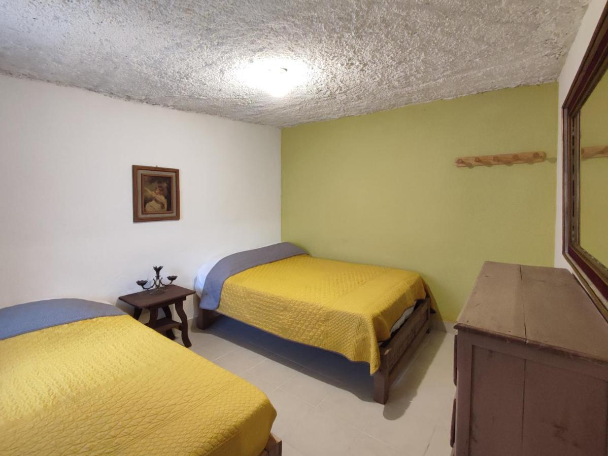 Hostal Ikal San Cristóbal de Las Casas Δωμάτιο φωτογραφία