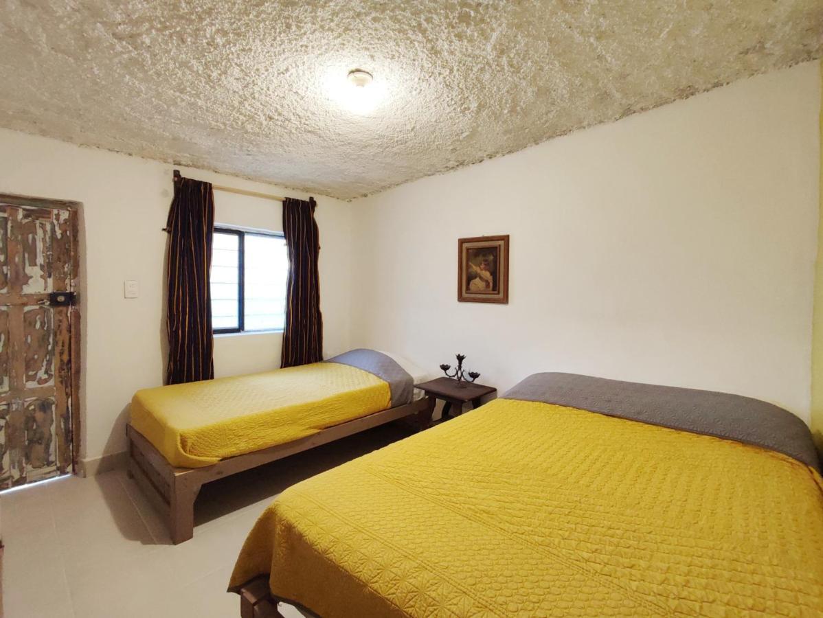 Hostal Ikal San Cristóbal de Las Casas Δωμάτιο φωτογραφία