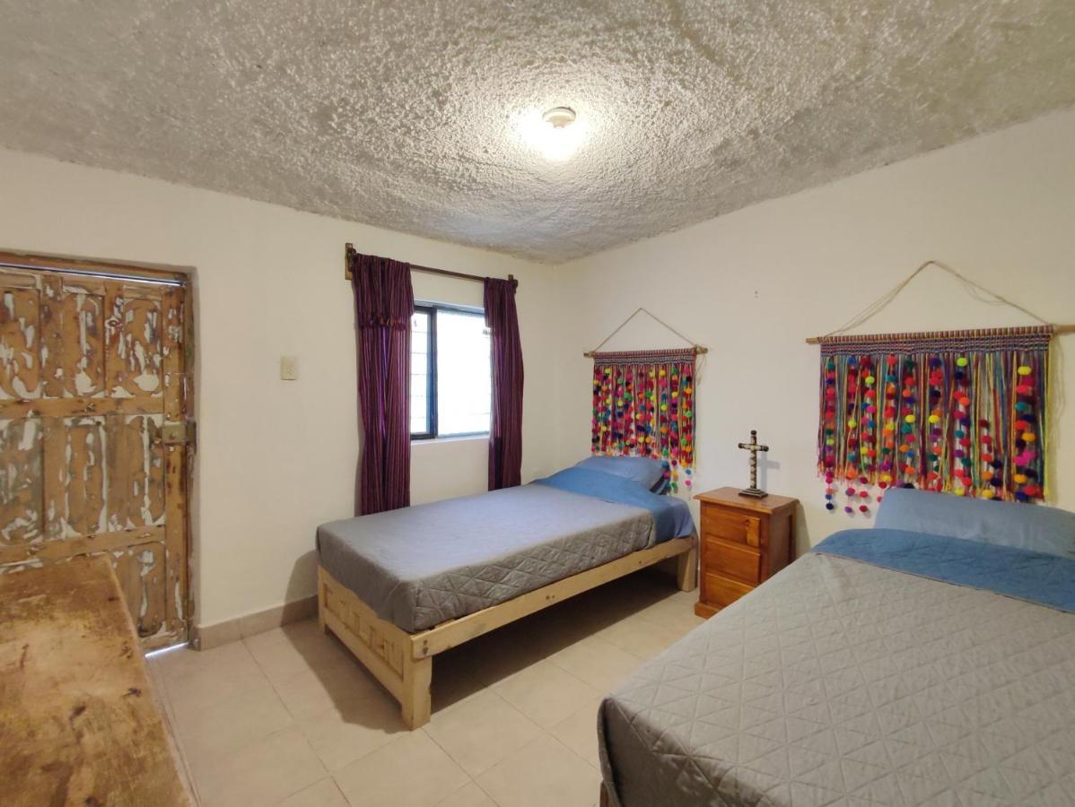 Hostal Ikal San Cristóbal de Las Casas Δωμάτιο φωτογραφία