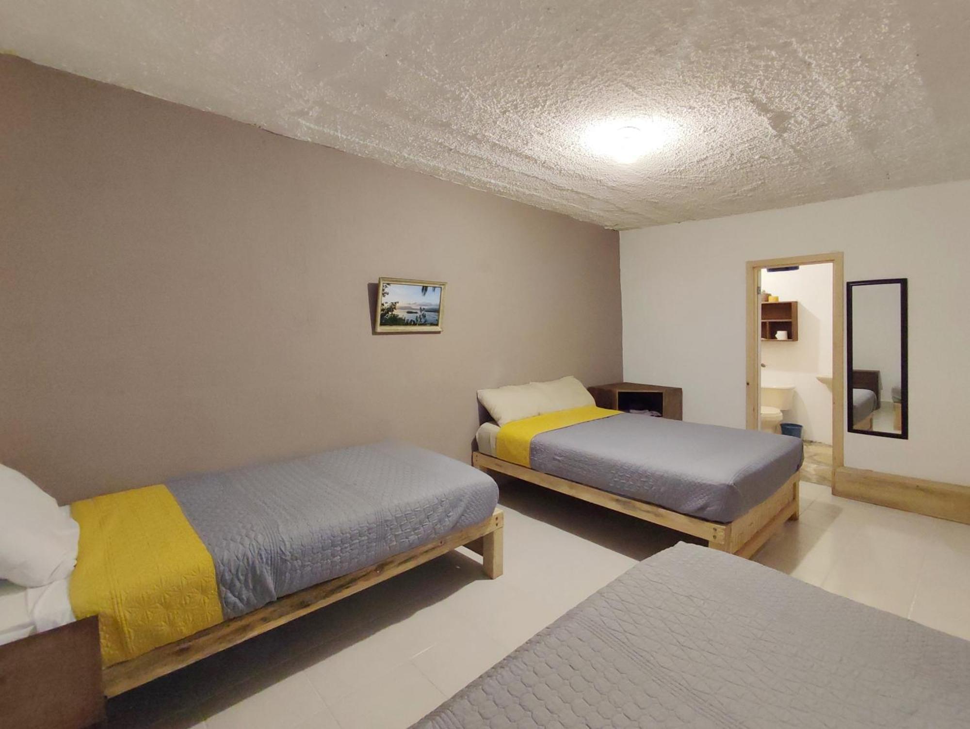 Hostal Ikal San Cristóbal de Las Casas Δωμάτιο φωτογραφία